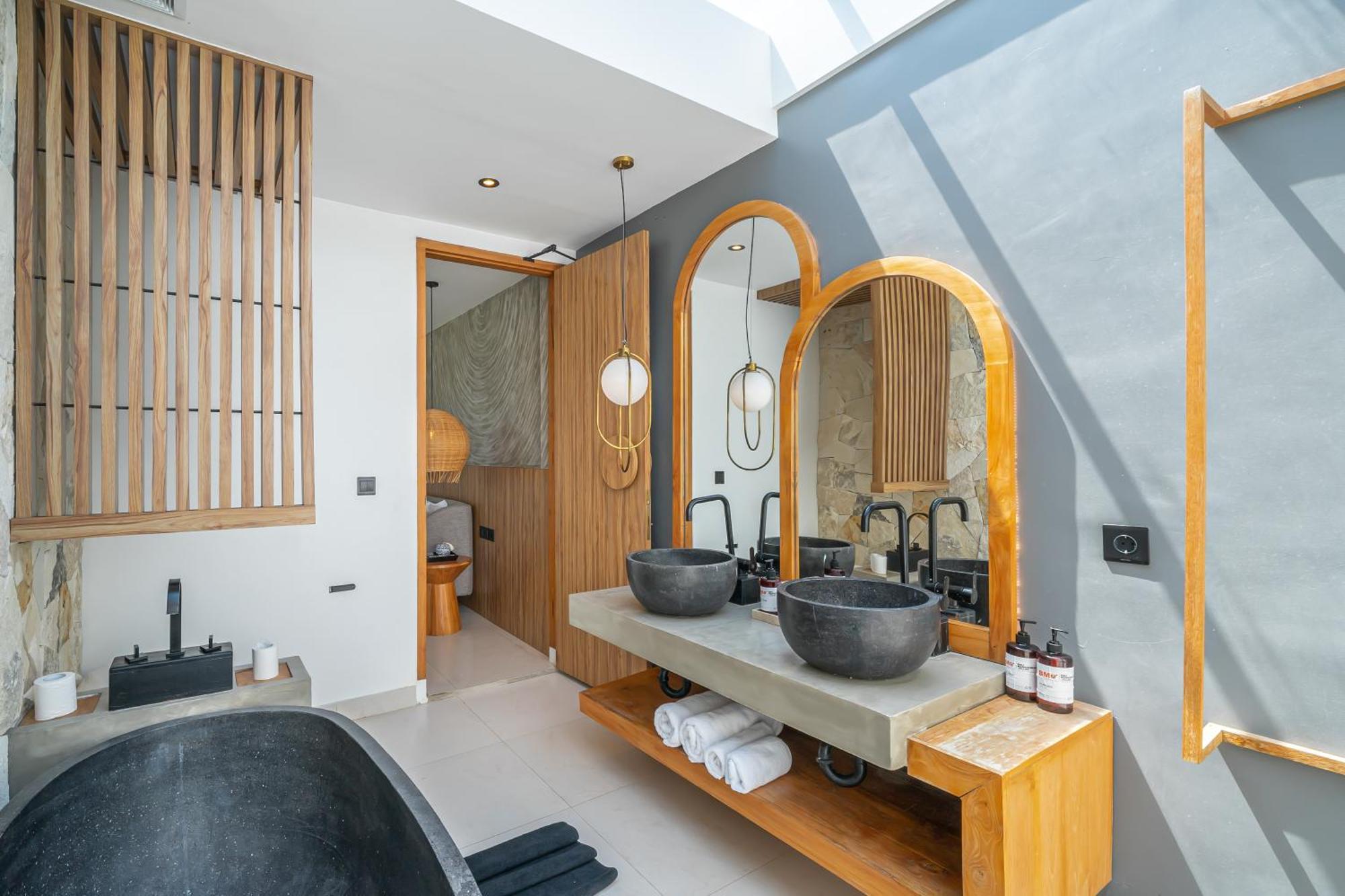 Villa Arunika - Stylish Tropical 2Br Villa Close To Nyanyi Beach! Tabanan  Exterior photo